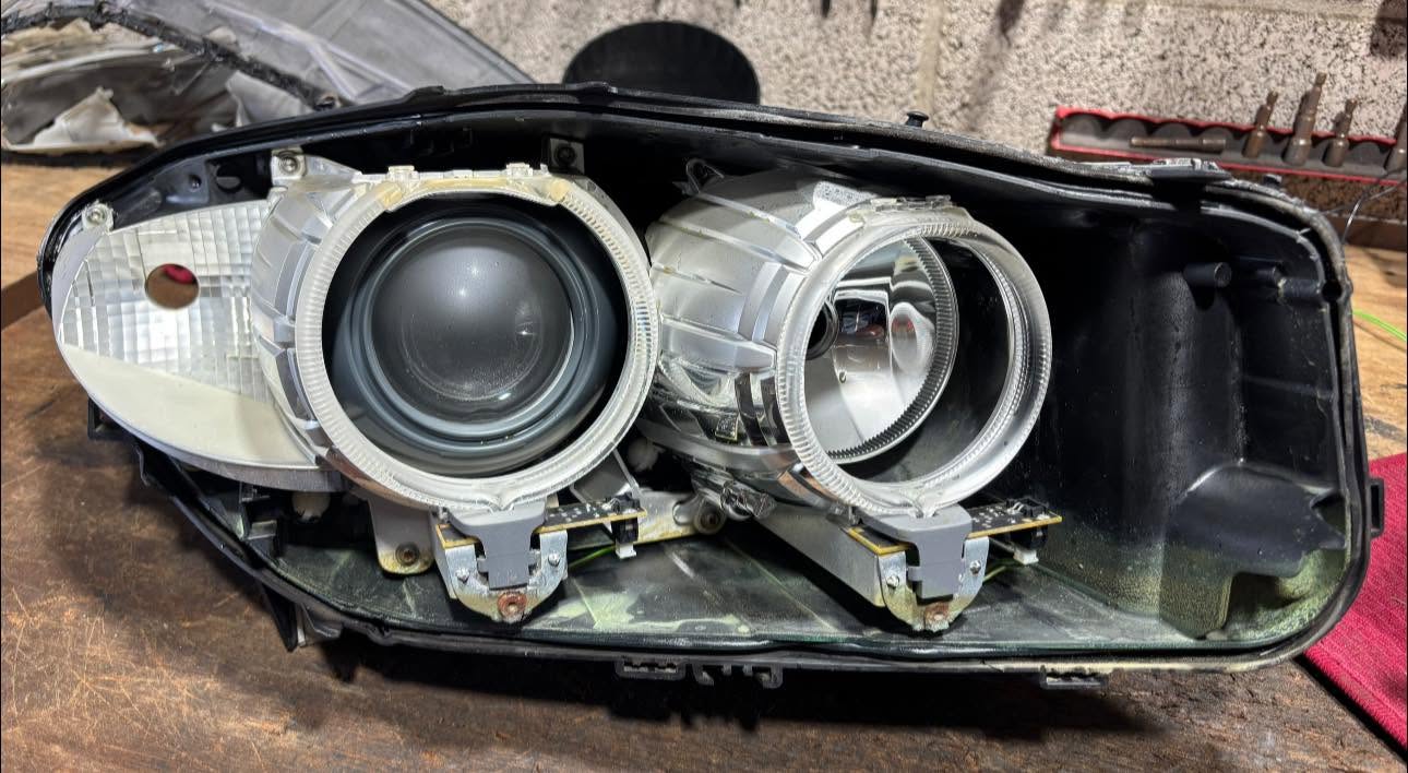 BMW H7 Headlight — Fire Damage Rebuild — damage