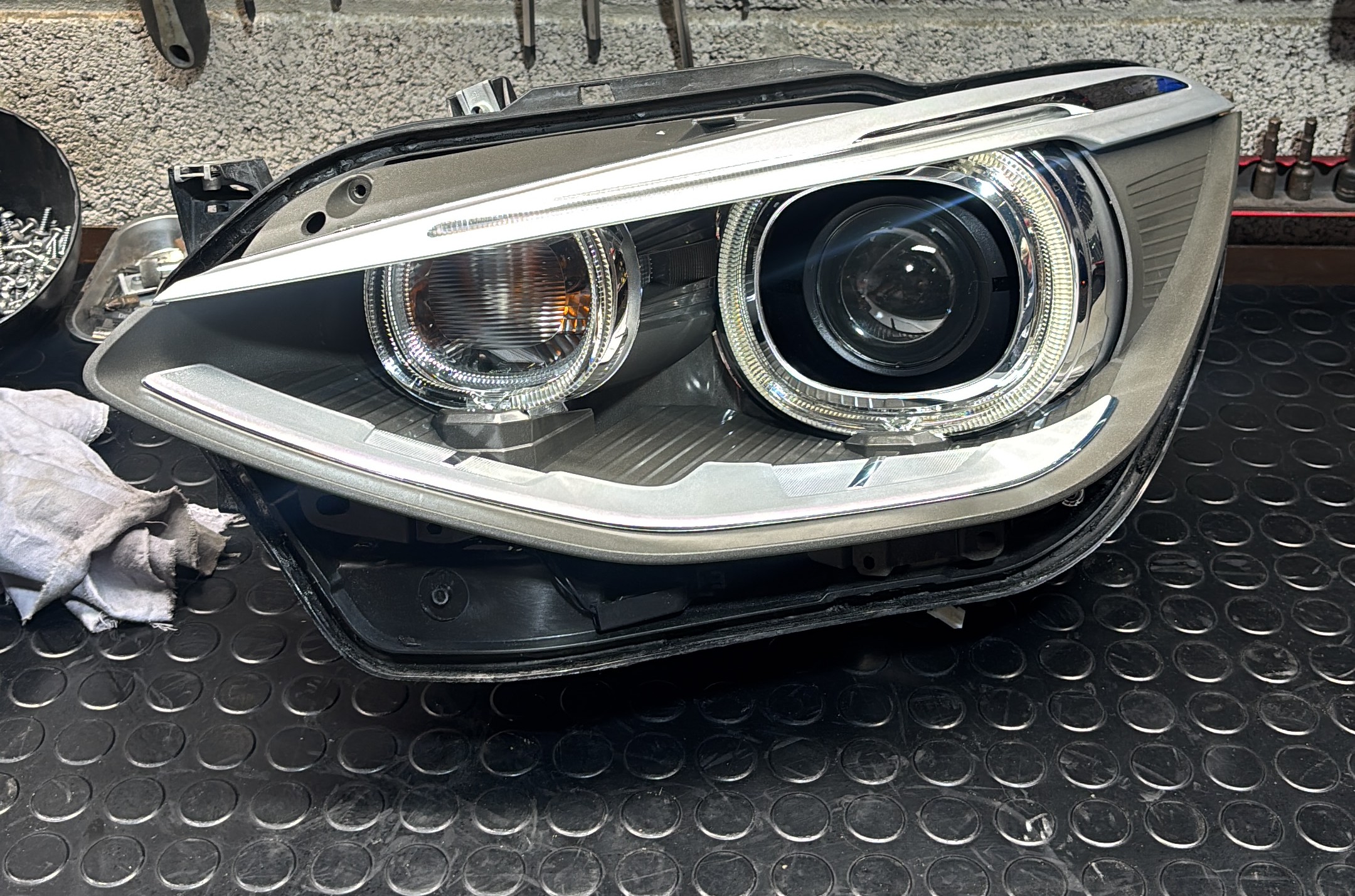 BMW 1 Series — Accident-Damaged Lens — repair