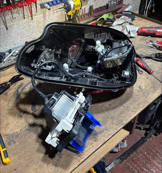 Mercedes — Accident-Damaged Headlight — repair