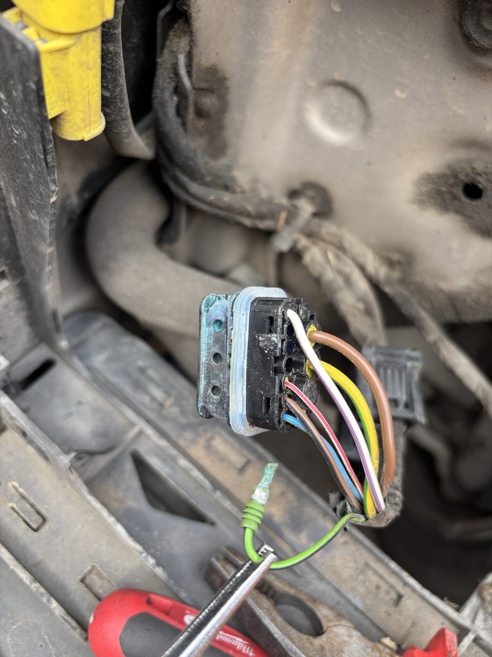 BMW 5 Series F10 — Severe Condensation & Corrosion — connector repair